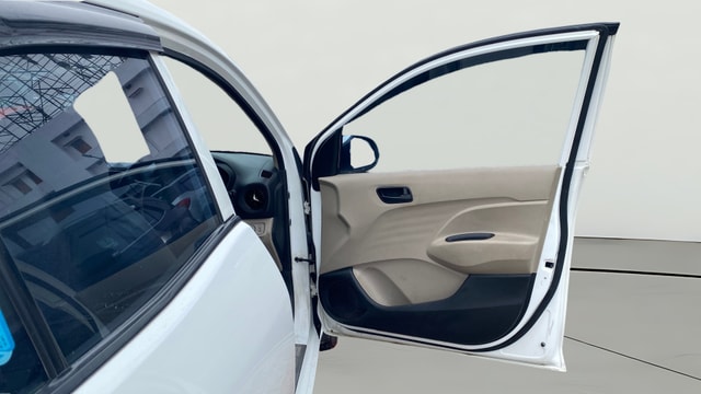 View Hyundai New Santro Image 43 Used Hyundai New Santro Image 43