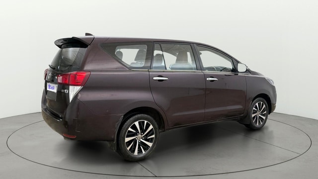 View Toyota Innova Crysta Image 47 Used Toyota Innova Crysta Image 47