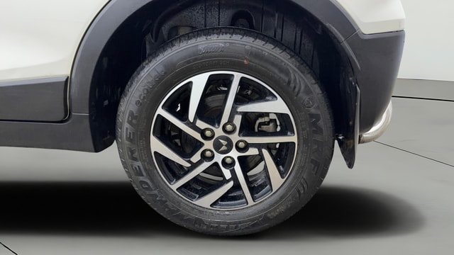 View Mahindra XUV300 Image 11 Used Mahindra XUV300 Image 11