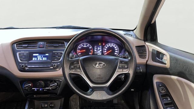 View Hyundai Elite i20 Image 14 Used Hyundai Elite i20 Image 14