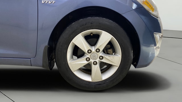 View Hyundai Elantra Image 43 Used Hyundai Elantra Image 43