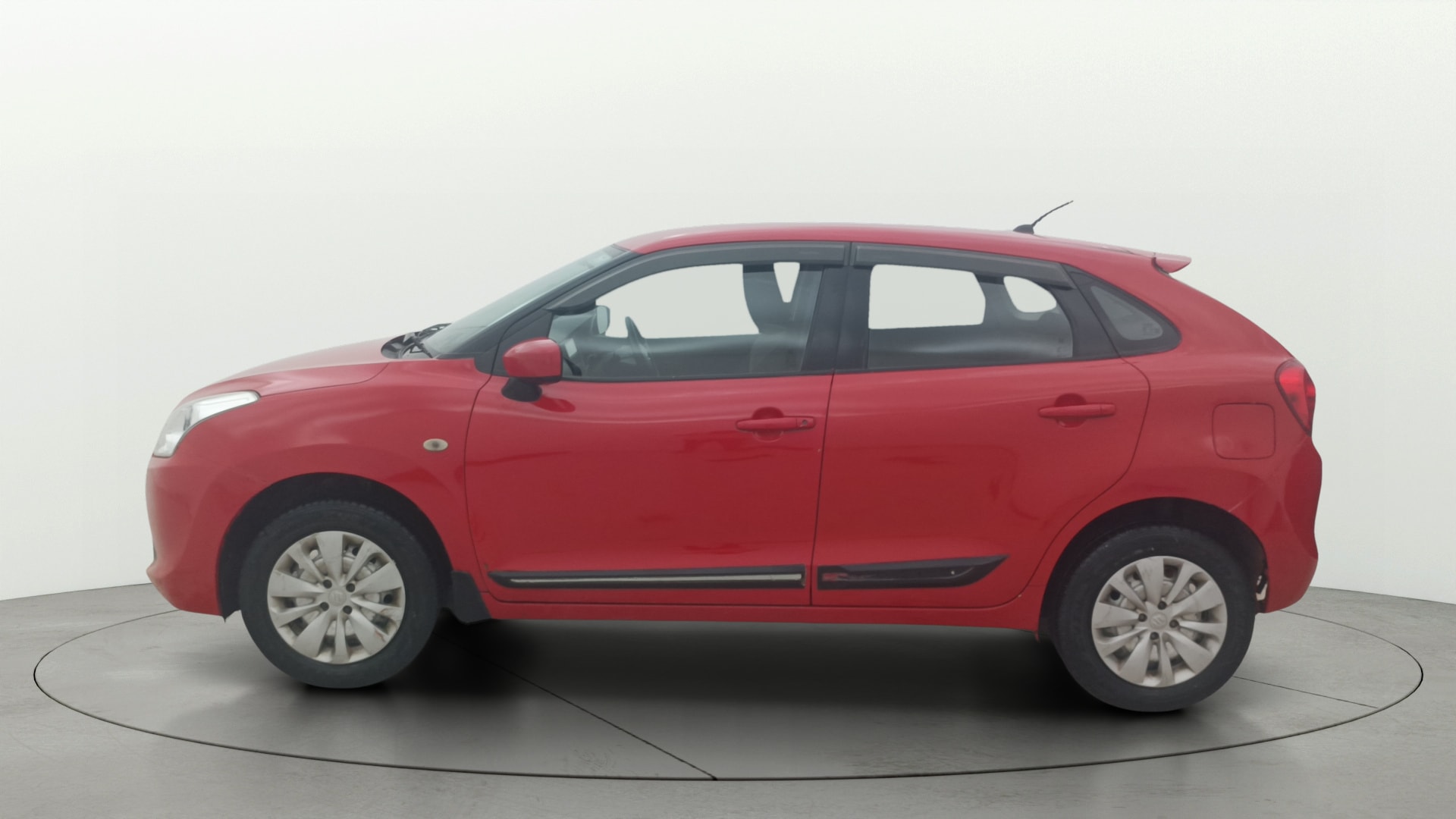 View 2026 Maruti Suzuki 1000 Base Variant Image 5 Used 2026 Maruti Suzuki 1000 Base Variant Image 5