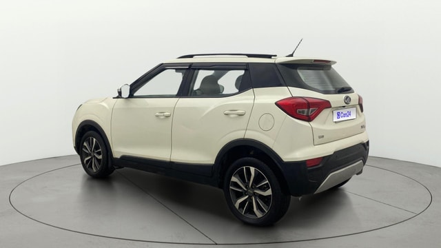 View Mahindra XUV300 Image 2 Used Mahindra XUV300 Image 2