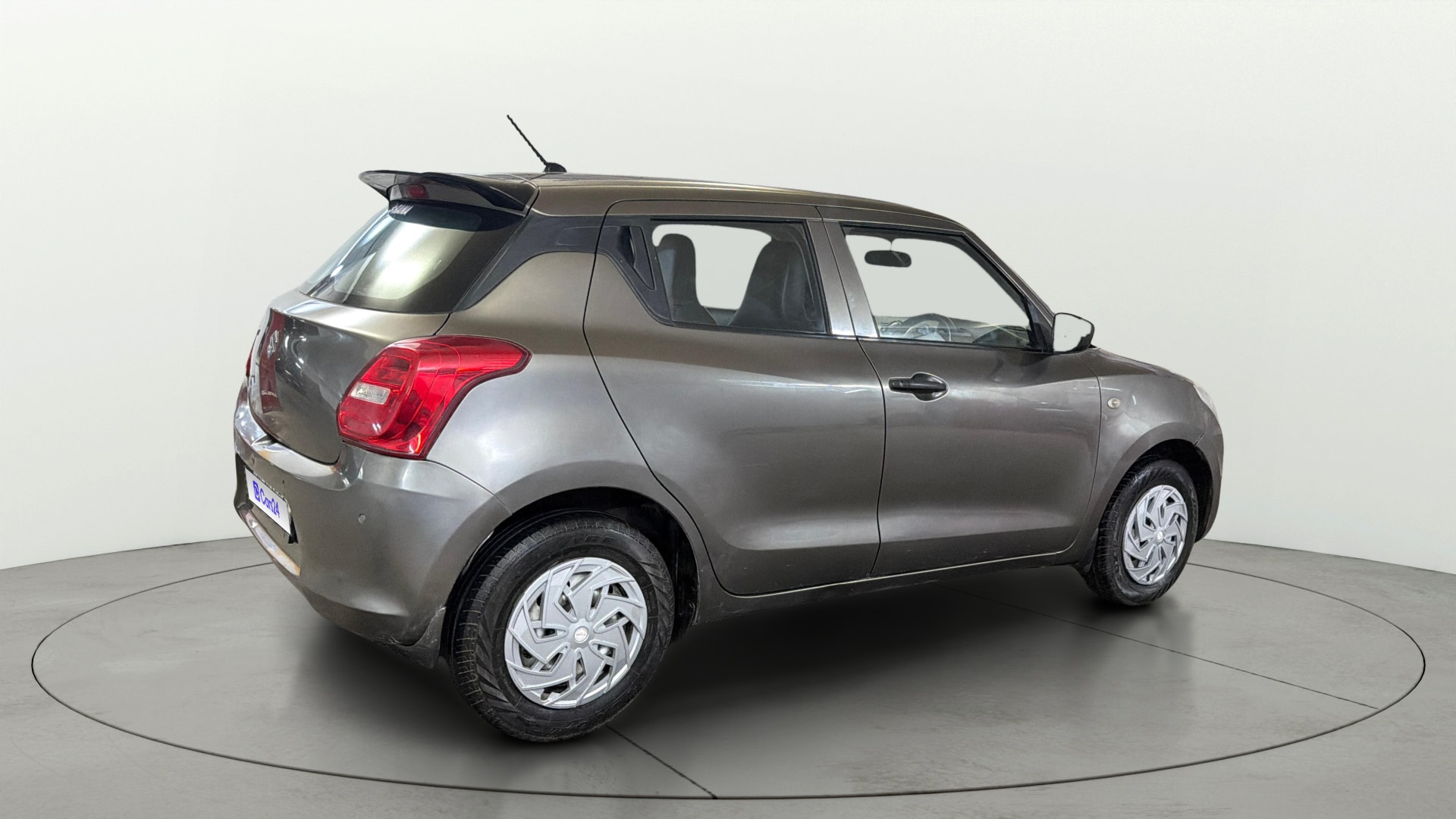View 2022 Maruti Suzuki 1000 Base Variant Image 42 Used 2022 Maruti Suzuki 1000 Base Variant Image 42
