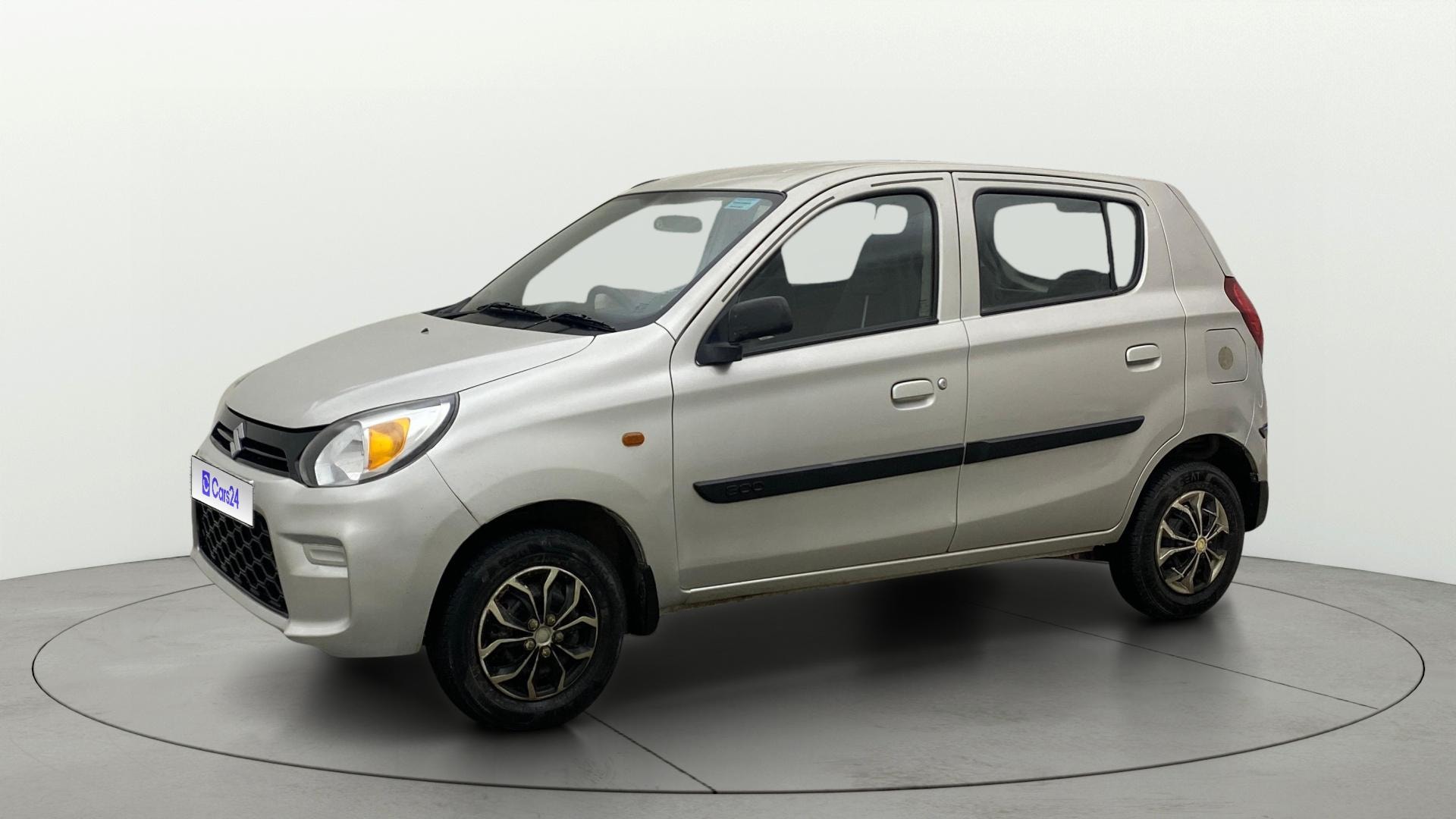 View 2023 Maruti Suzuki 1000 Base Variant Image 34 Used 2023 Maruti Suzuki 1000 Base Variant Image 34