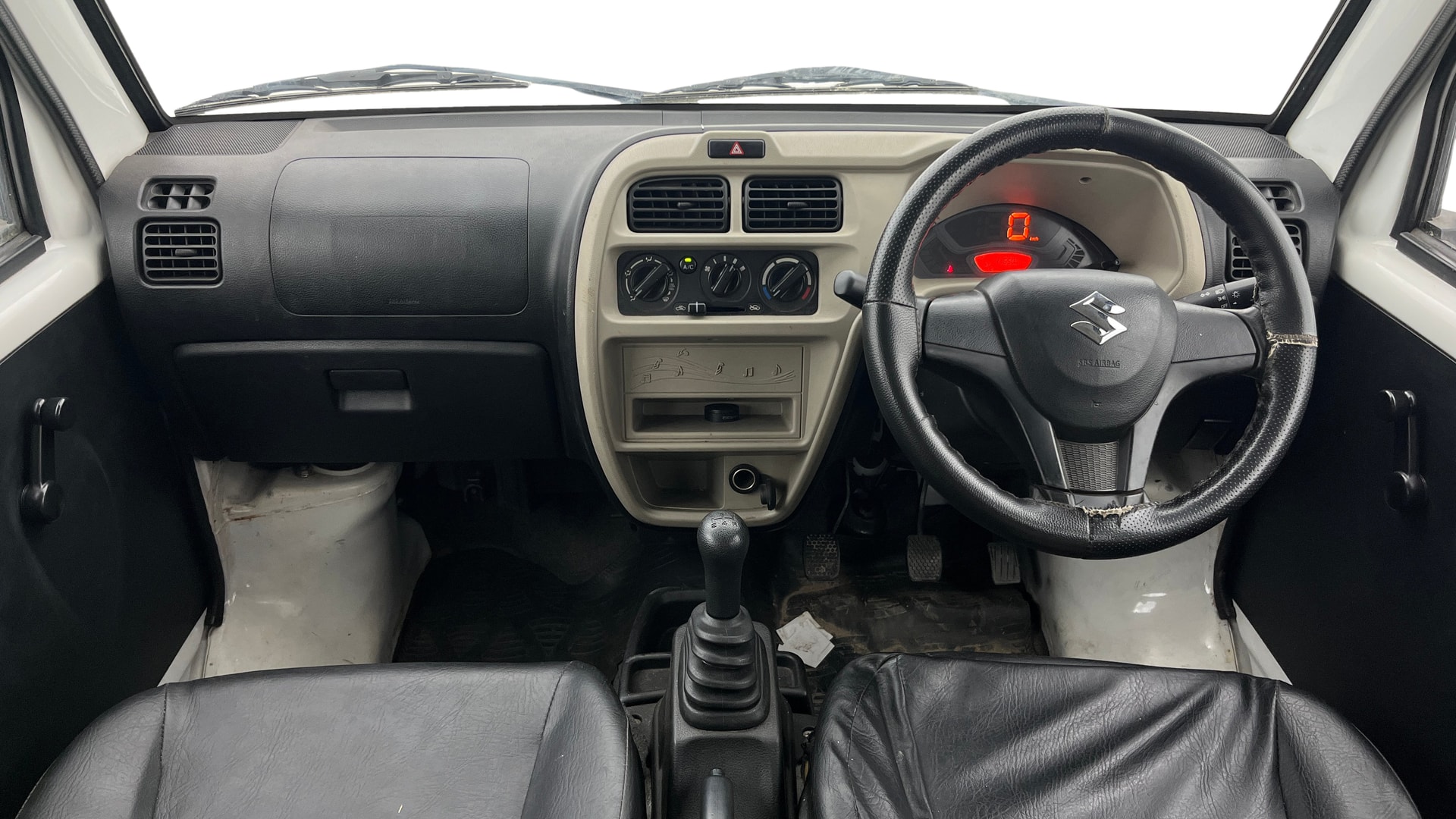View 2023 Maruti Suzuki 1000 Base Variant Image 15 Used 2023 Maruti Suzuki 1000 Base Variant Image 15