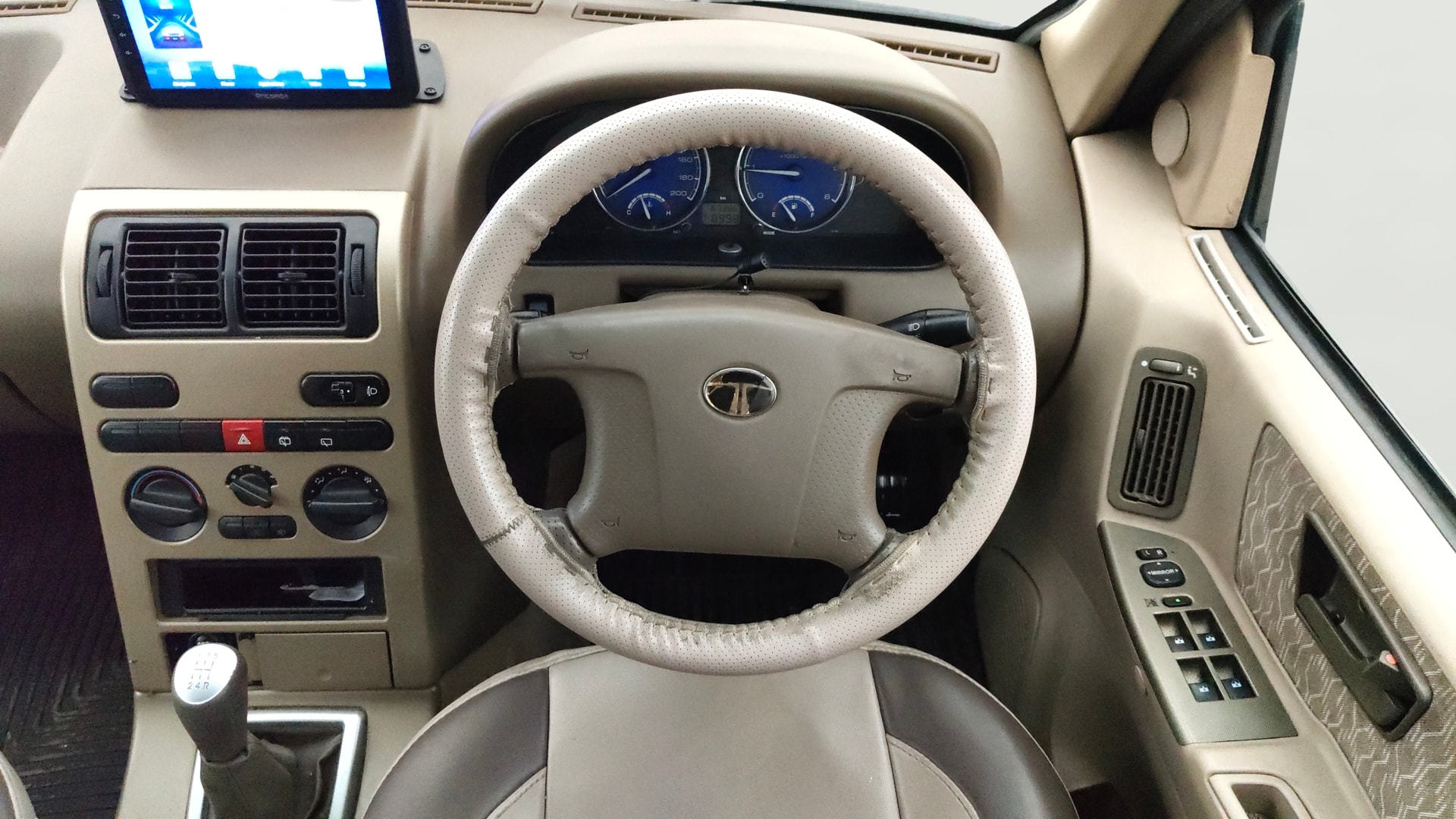 Used 2014 Tata Safari Used 2014 Tata Safari