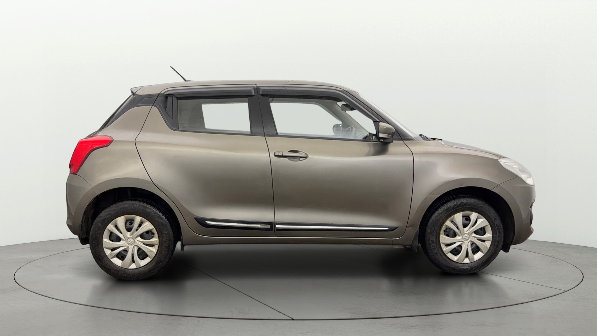 View 2022 Maruti Suzuki 1000 Base Variant Image 8 Used 2022 Maruti Suzuki 1000 Base Variant Image 8