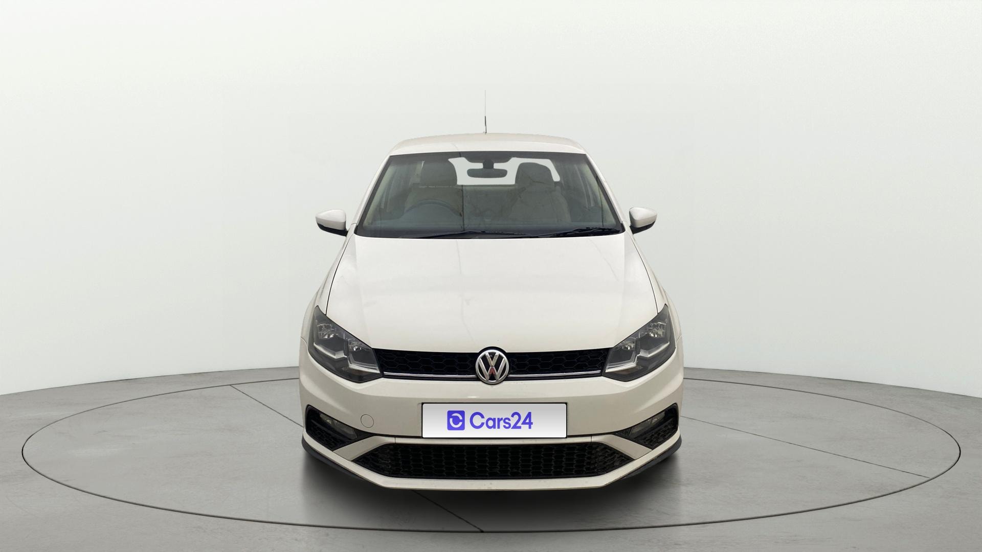 View 2021 Volkswagen Vento 1.2 L TSI Comfortline Petrol AT Image 1 Used 2021 Volkswagen Vento 1.2 L TSI Comfortline Petrol AT Image 1
