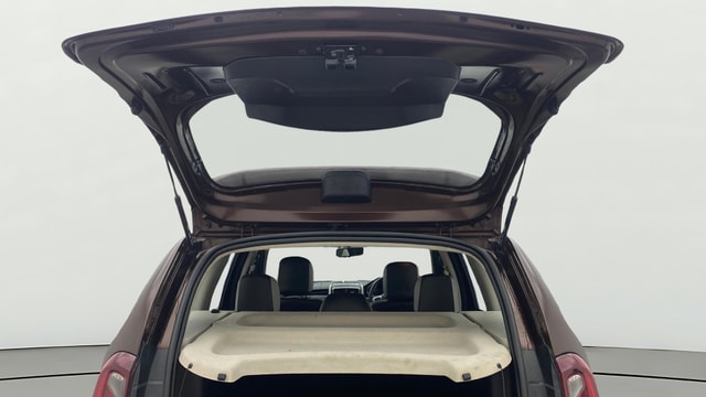 View Renault Duster Image 17 Used Renault Duster Image 17