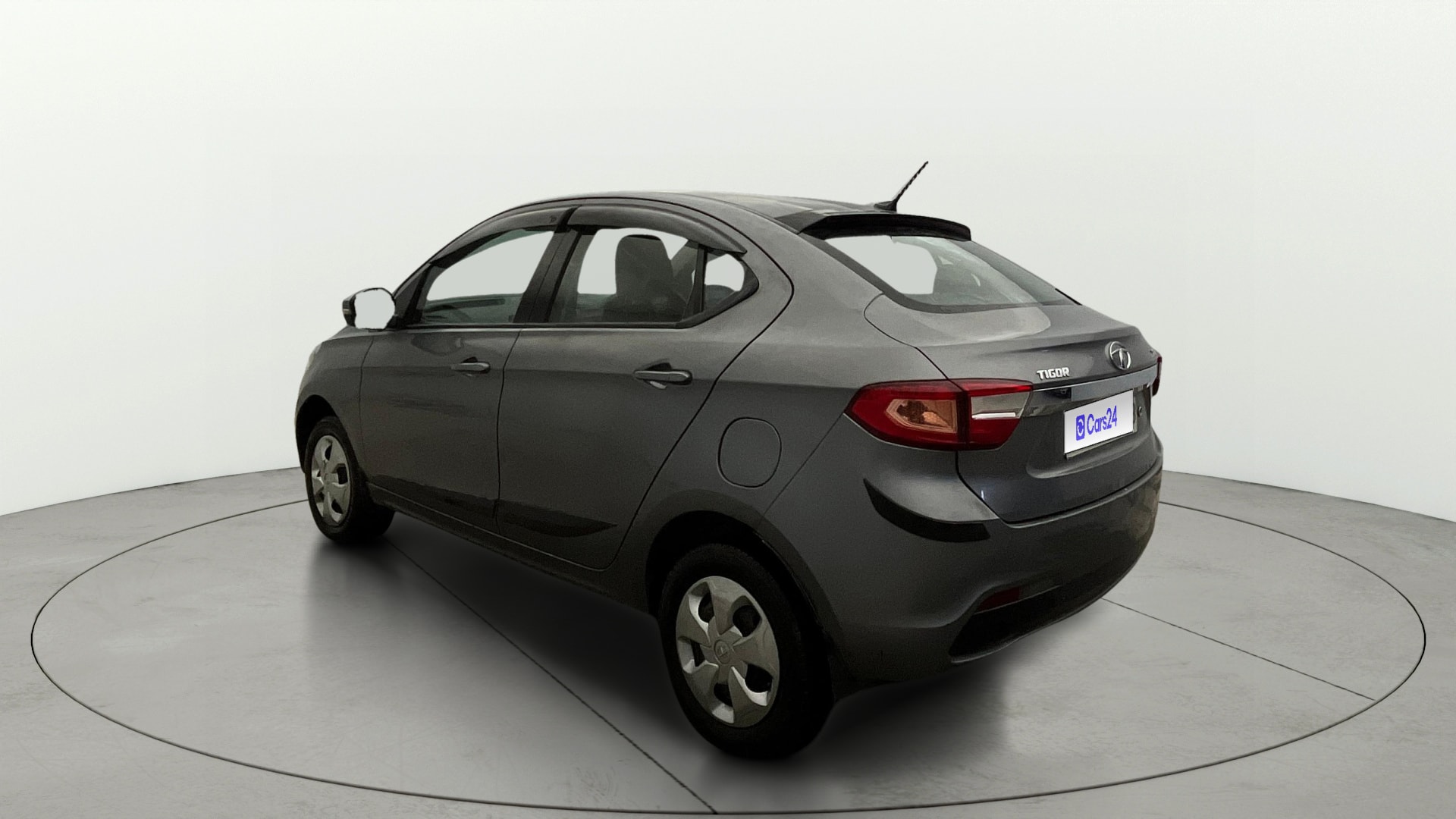 View 2018 Tata Tigor XT Petrol Image 2 Used 2018 Tata Tigor XT Petrol Image 2
