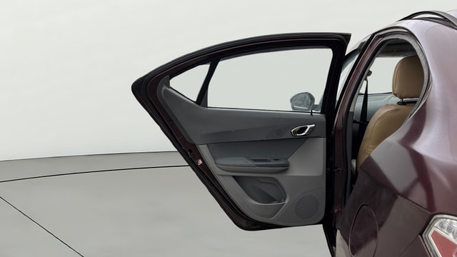 View Tata Tigor Image 22 Used Tata Tigor Image 22