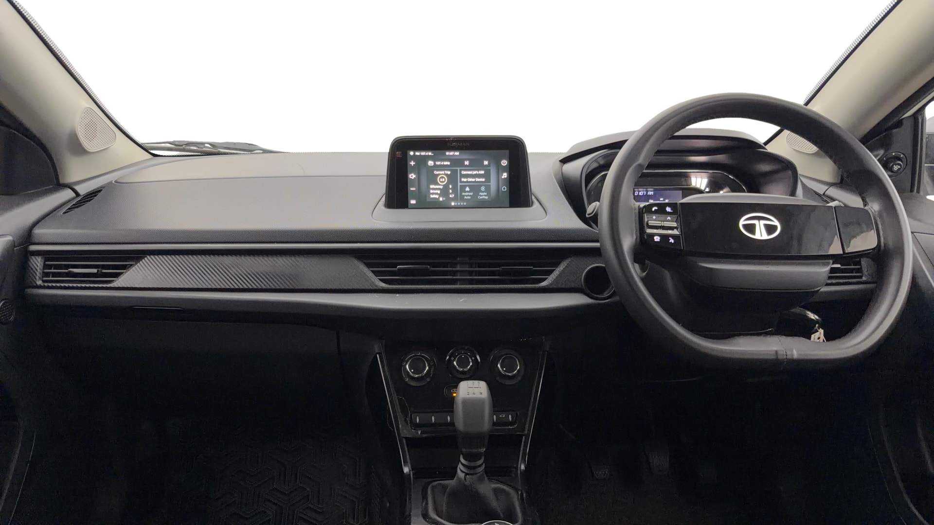 View 2024 Tata Nexon Revotron XE Image 15 Used 2024 Tata Nexon Revotron XE Image 15