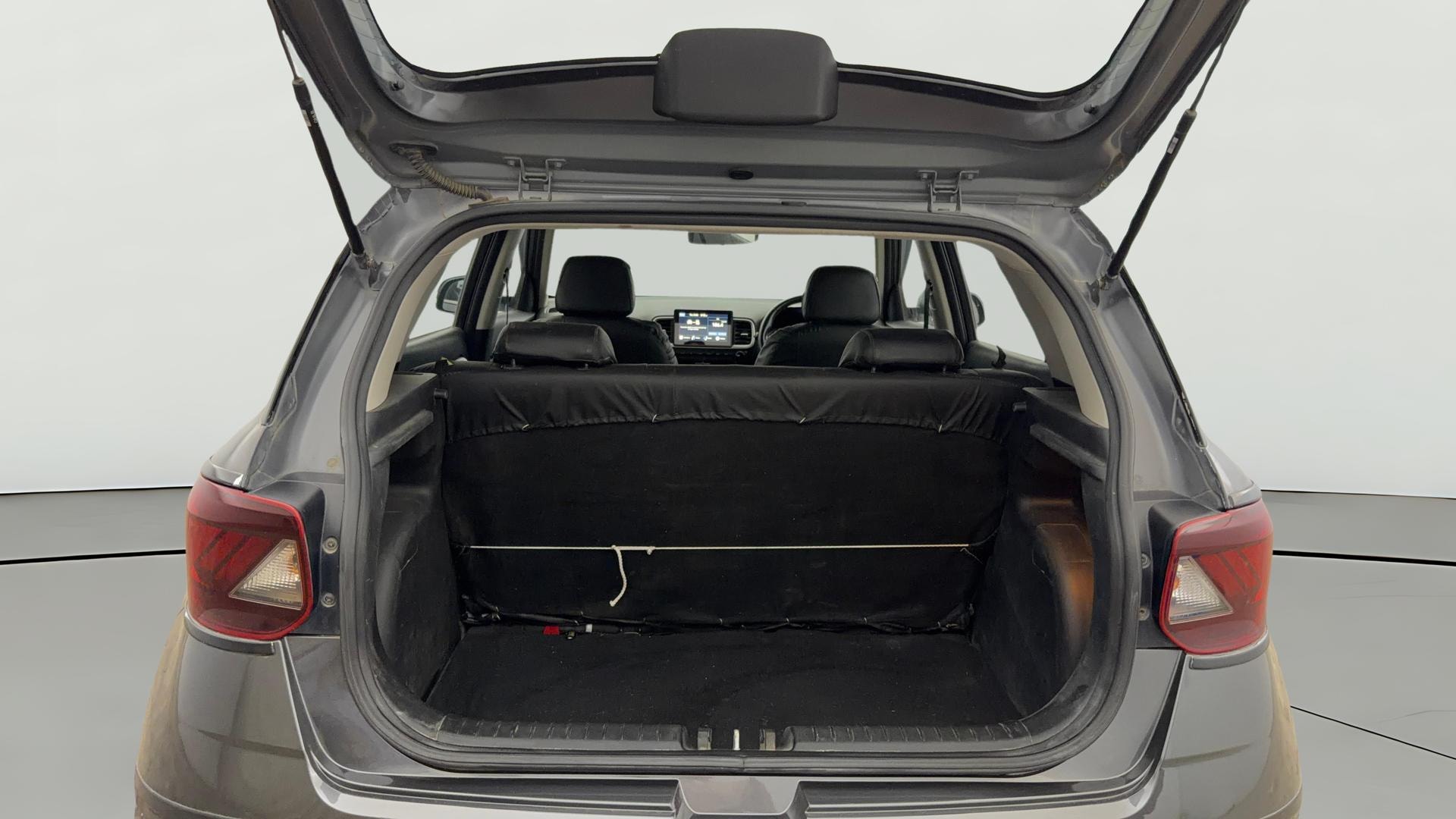 View 2022 Hyundai Venue SX 1.0 Petrol Image 38 Used 2022 Hyundai Venue SX 1.0 Petrol Image 38