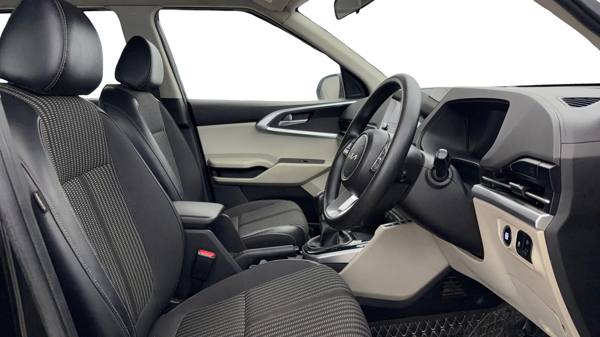 View 2022 Kia Carens Prestige Plus 1.5 Diesel 7 STR Image 19 Used 2022 Kia Carens Prestige Plus 1.5 Diesel 7 STR Image 19