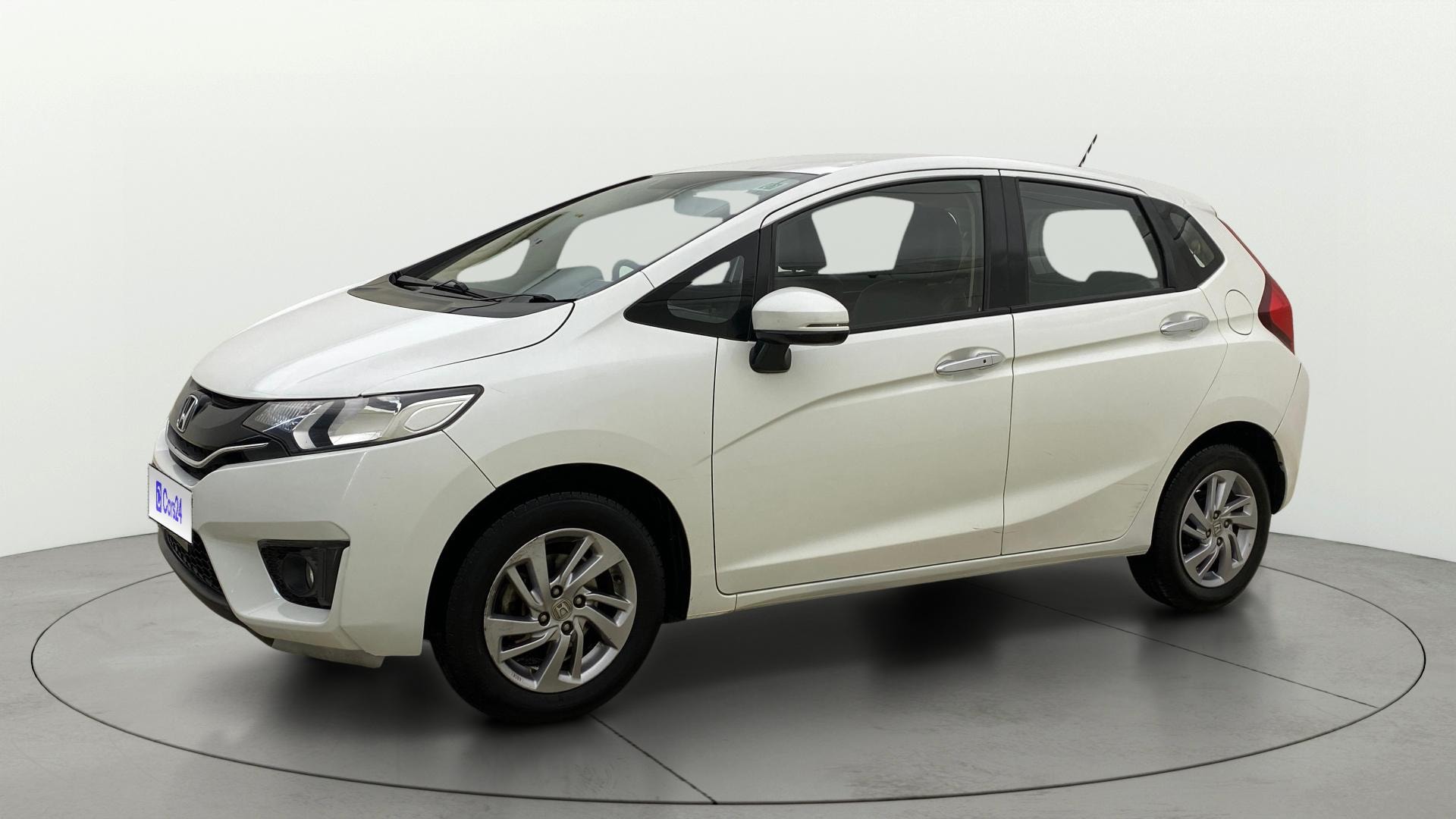 View 2019 Honda Jazz E MT Diesel Image 22 Used 2019 Honda Jazz E MT Diesel Image 22