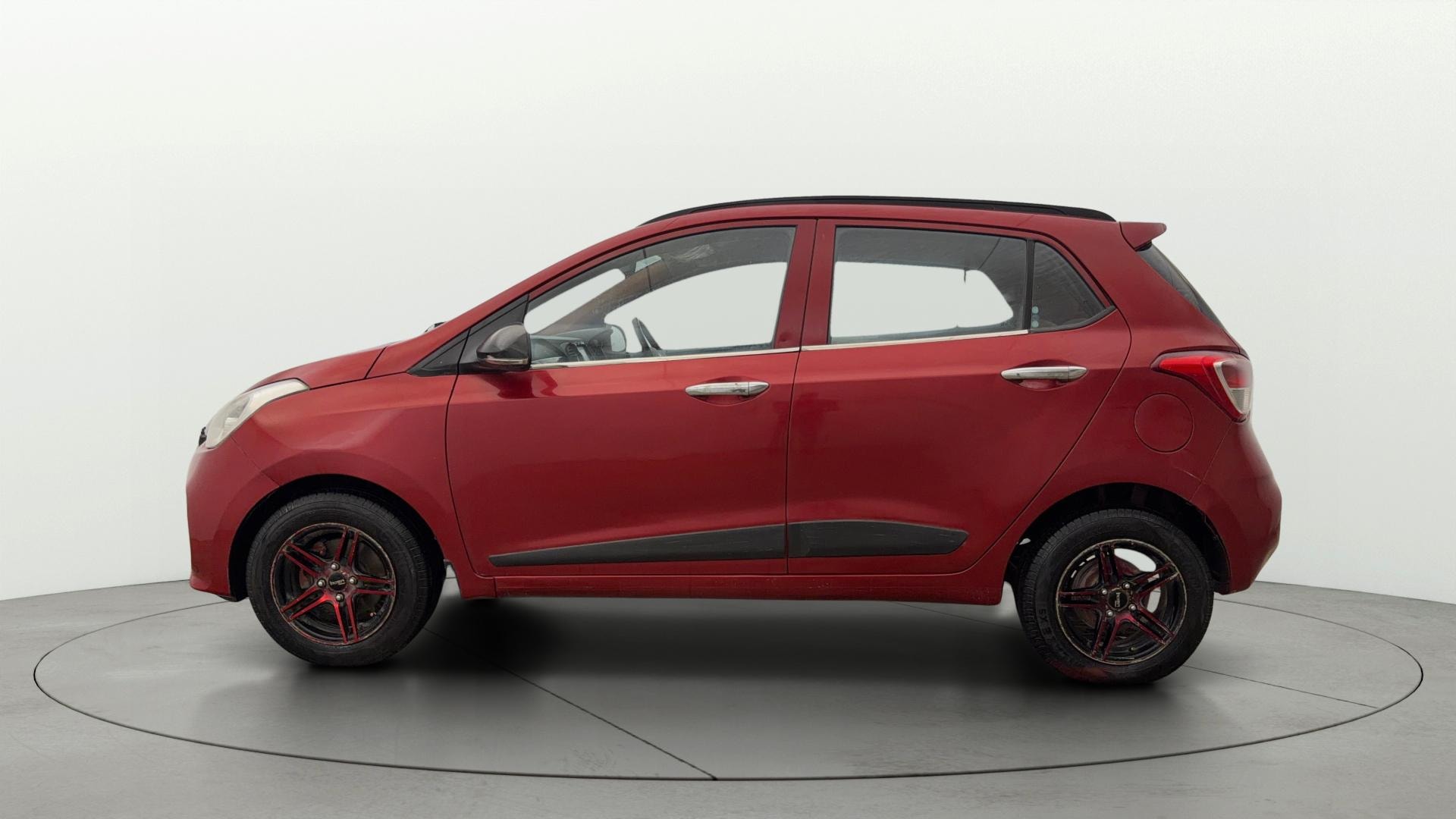 View 2019 Hyundai Grand i10 Sportz 1.2 Kappa Image 5 Used 2019 Hyundai Grand i10 Sportz 1.2 Kappa Image 5