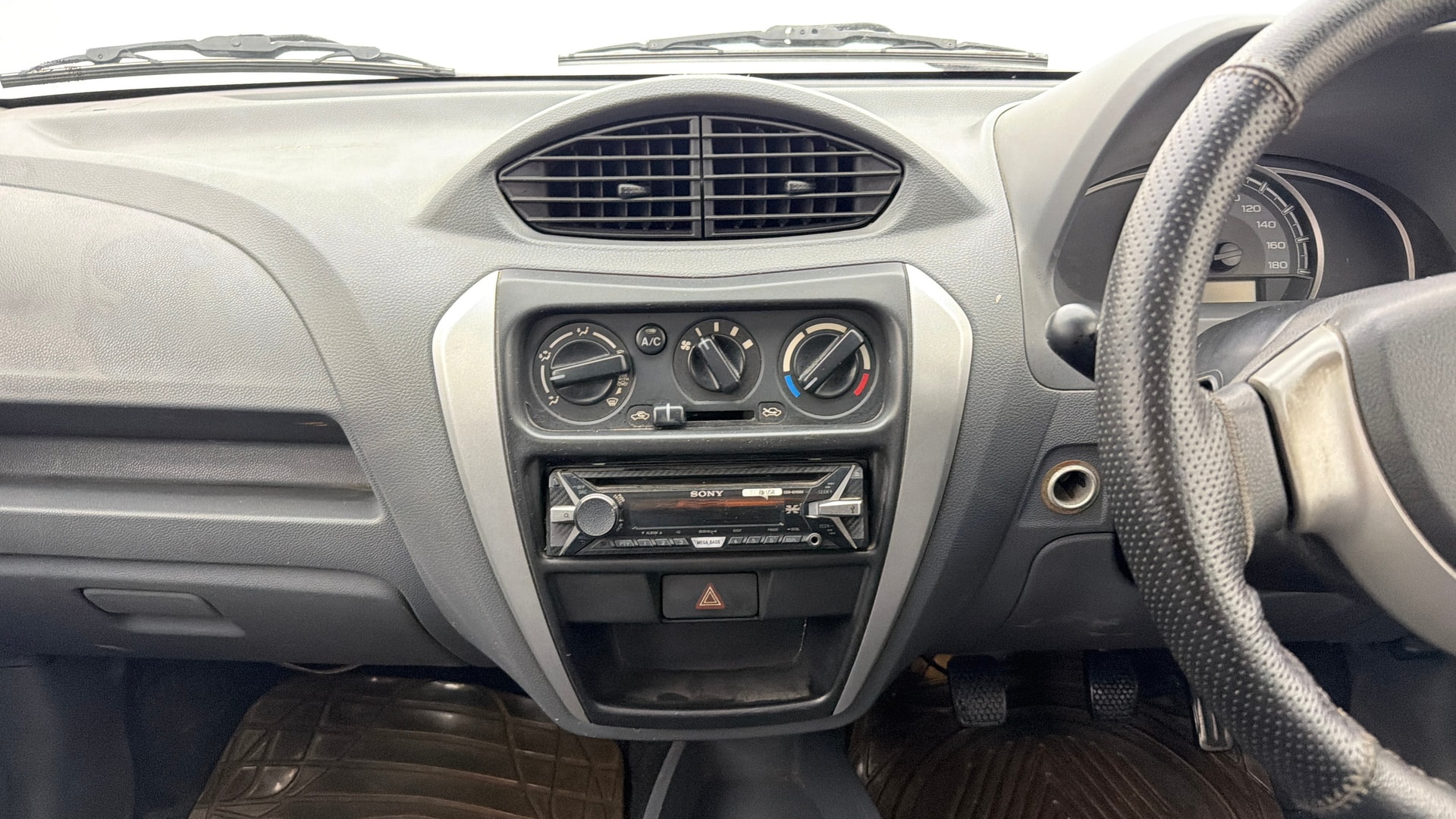 View 2014 Maruti Suzuki Alto 800 LX Image 30 Used 2014 Maruti Suzuki Alto 800 LX Image 30