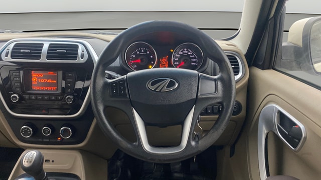 View Mahindra TUV300 Image 14 Used Mahindra TUV300 Image 14