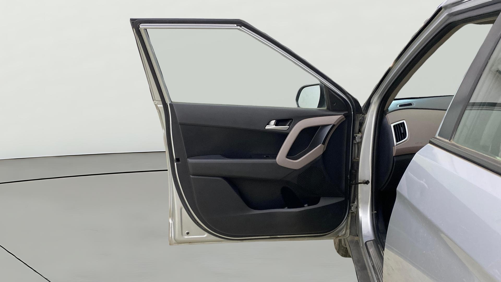 View 2019 Hyundai Creta SX 1.6 Petrol Image 38 Used 2019 Hyundai Creta SX 1.6 Petrol Image 38