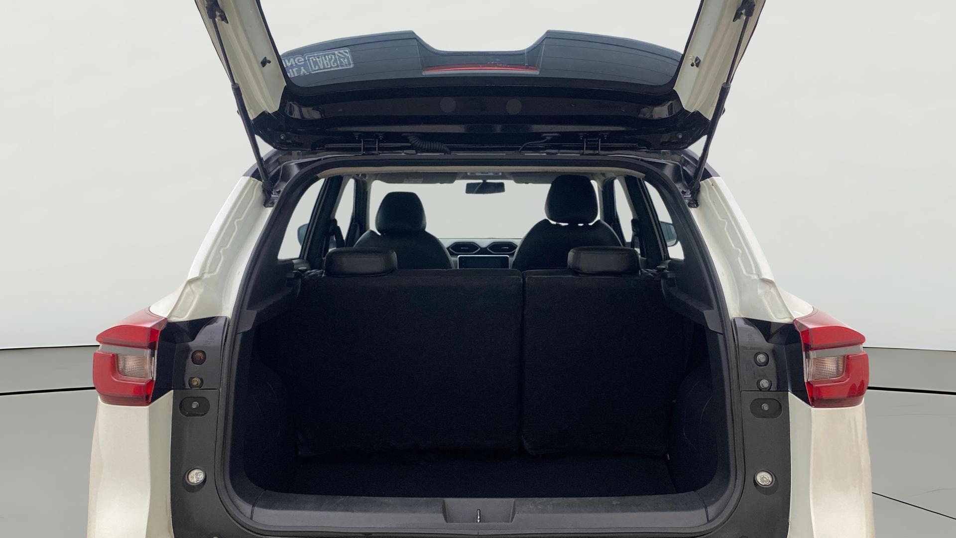 View 2022 Nissan Magnite XE Image 38 Used 2022 Nissan Magnite XE Image 38