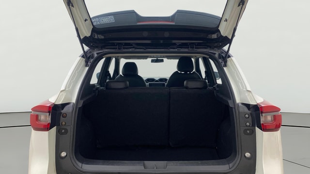 View Nissan Magnite Image 38 Used Nissan Magnite Image 38