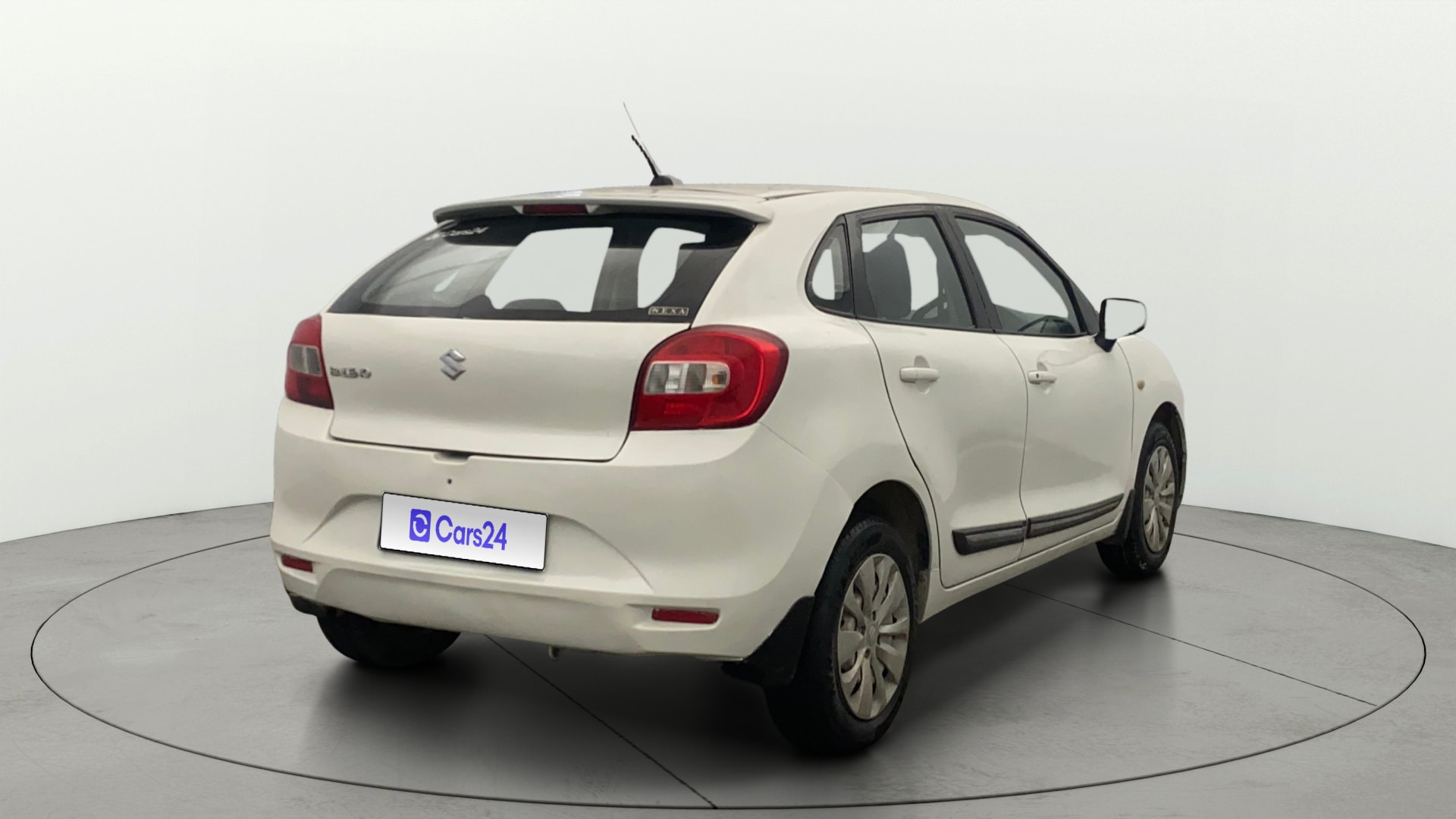 View 2017 Maruti Suzuki 1000 Base Variant Image 42 Used 2017 Maruti Suzuki 1000 Base Variant Image 42