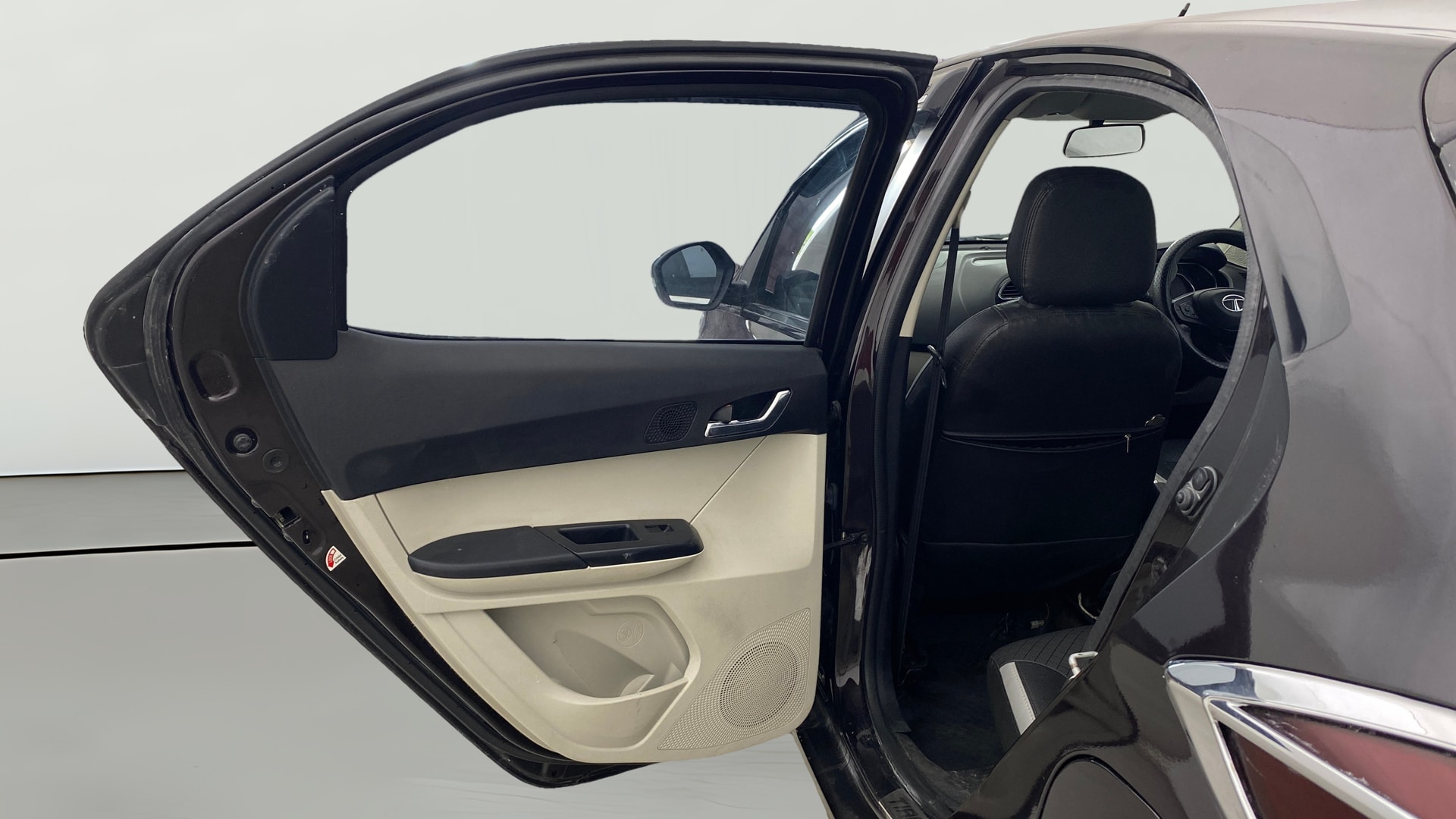 Used 2022 Tata Tiago Used 2022 Tata Tiago