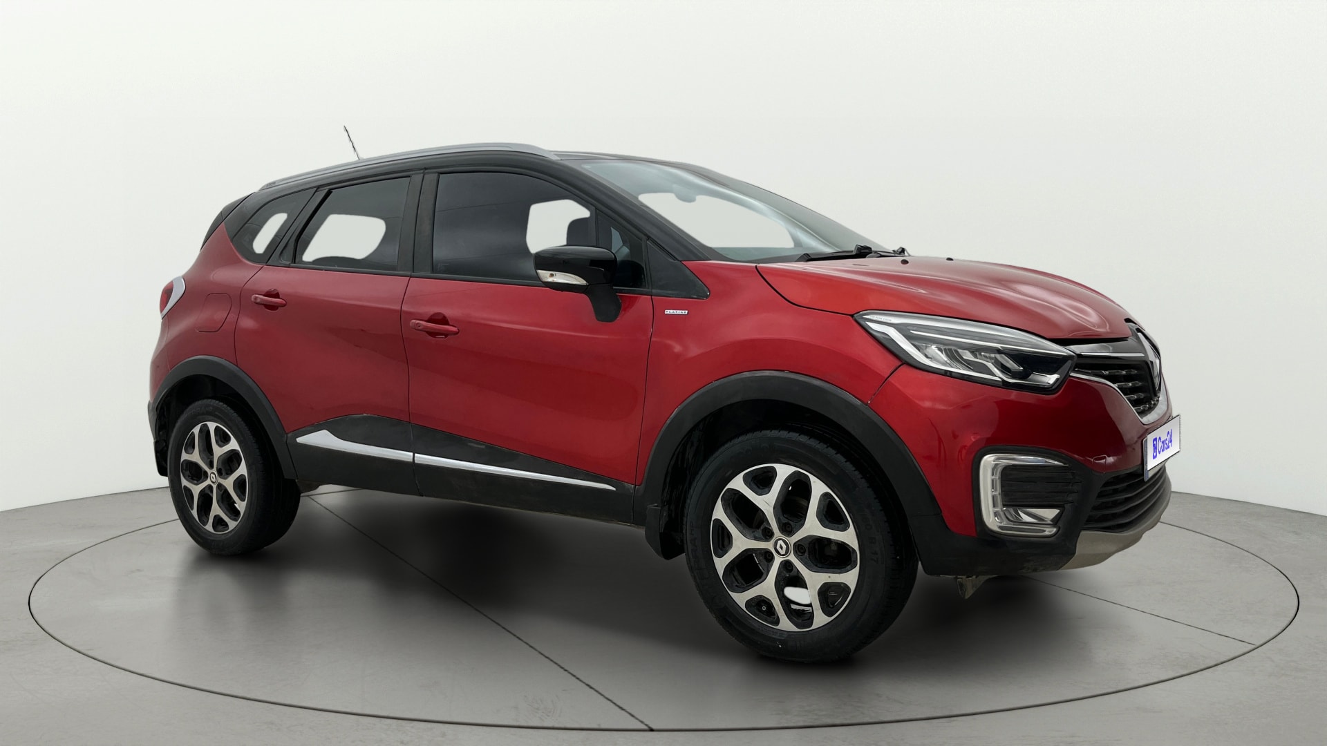 View 2019 Renault Captur Platine Petrol Dual Tone Image 22 Used 2019 Renault Captur Platine Petrol Dual Tone Image 22