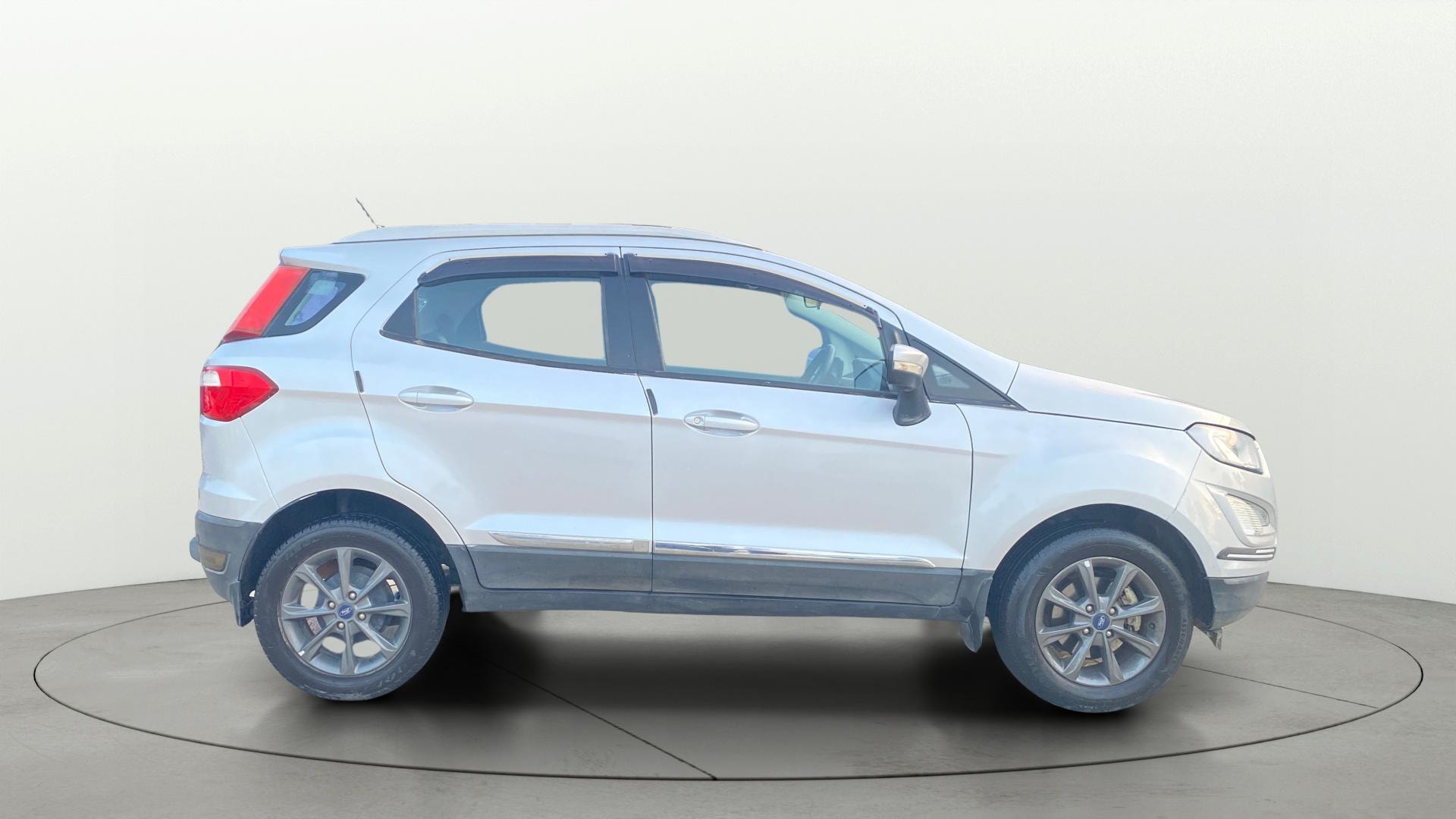View 2020 Ford EcoSport 1.5 TDCi Diesel Ambiente BS IV Image 8 Used 2020 Ford EcoSport 1.5 TDCi Diesel Ambiente BS IV Image 8