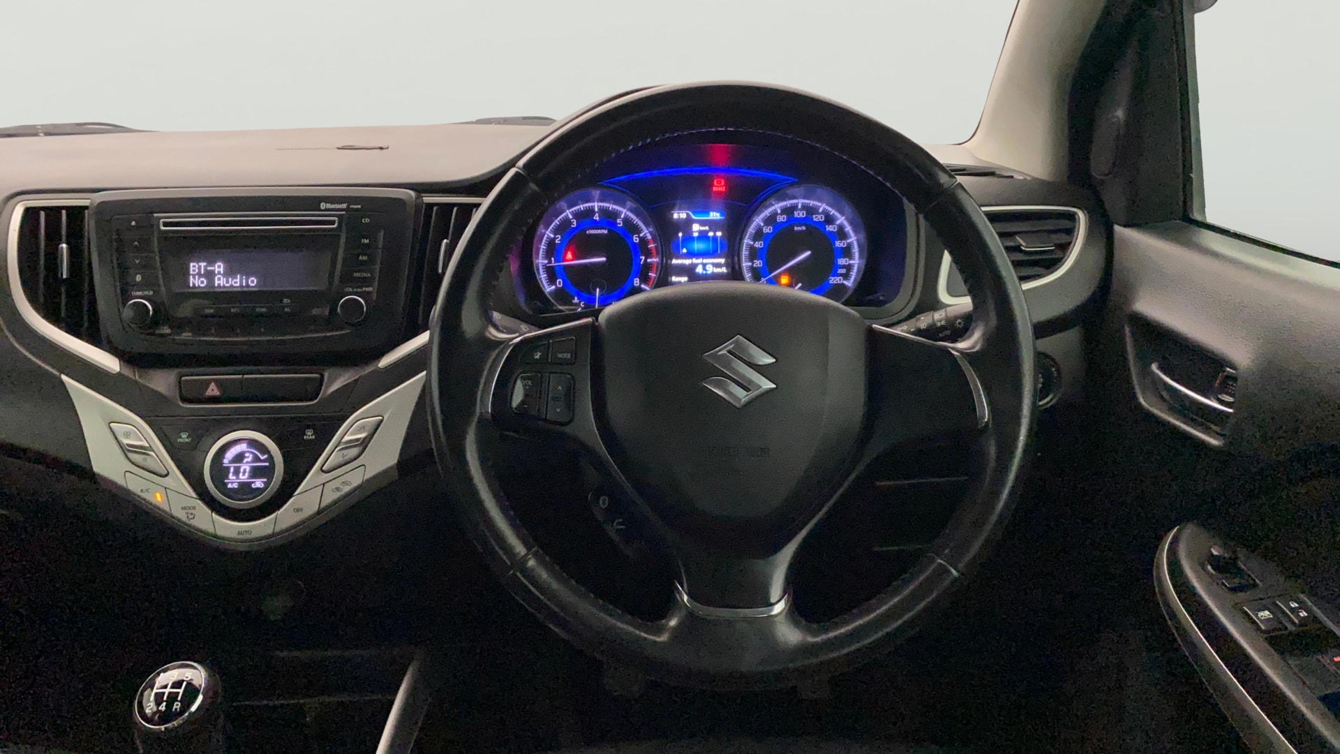 View 2017 Maruti Suzuki 1000 Base Variant Image 14 Used 2017 Maruti Suzuki 1000 Base Variant Image 14