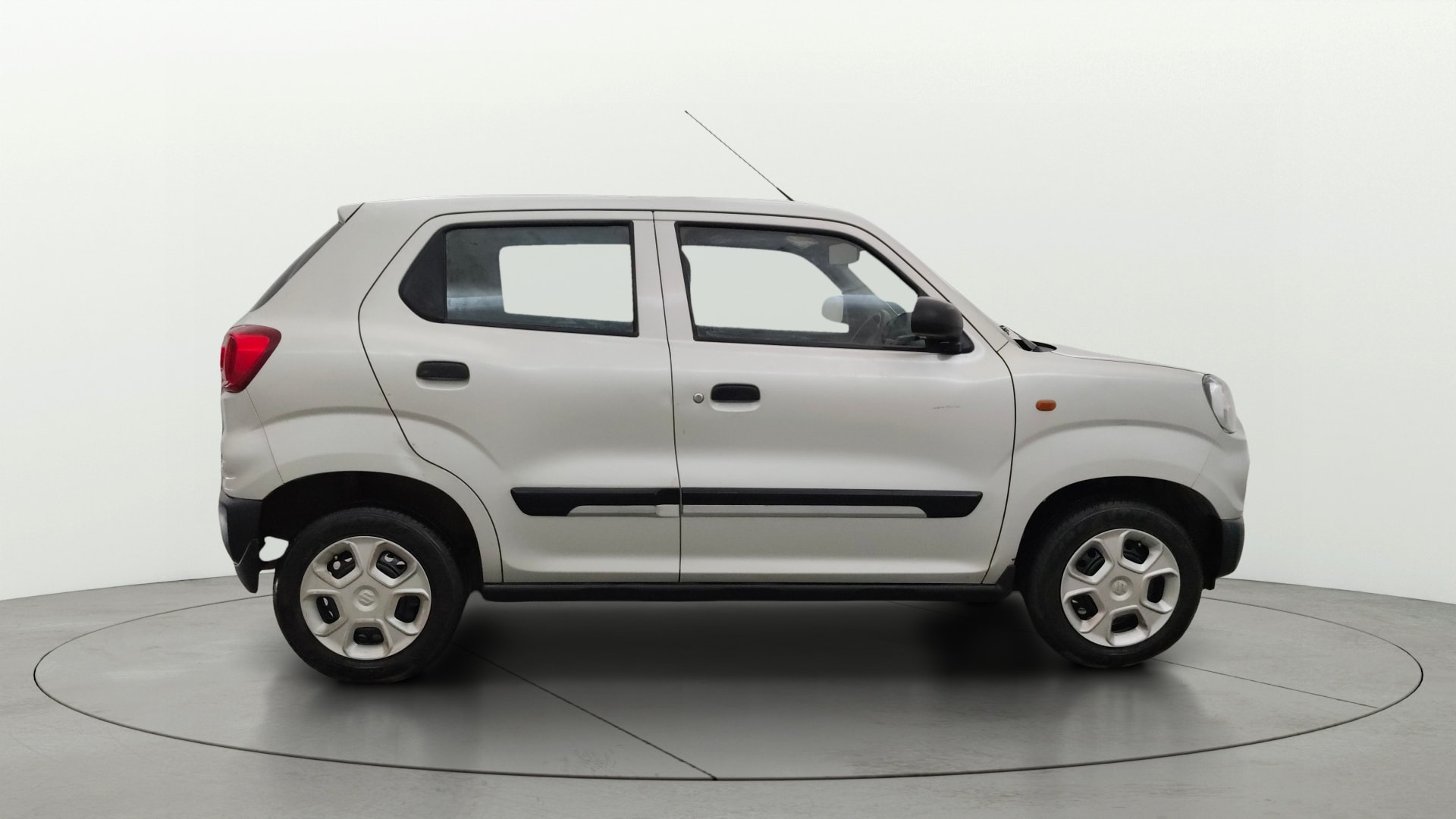 Used 2020 Maruti Suzuki 1000 Used 2020 Maruti Suzuki 1000