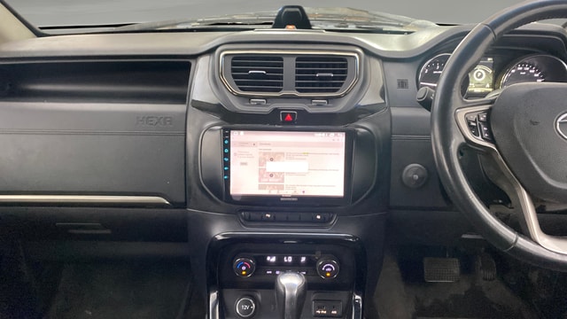 View Tata Hexa Image 34 Used Tata Hexa Image 34