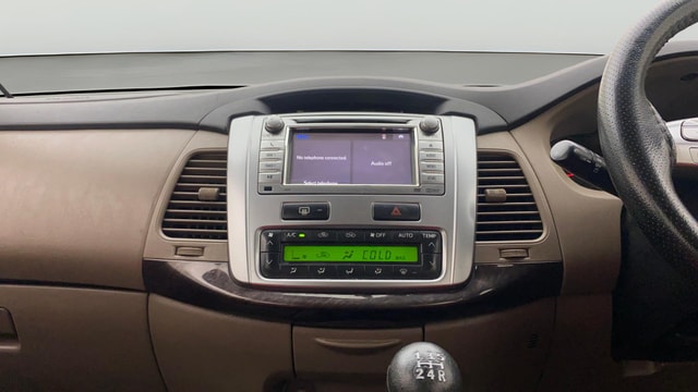 View Toyota Innova Image 18 Used Toyota Innova Image 18