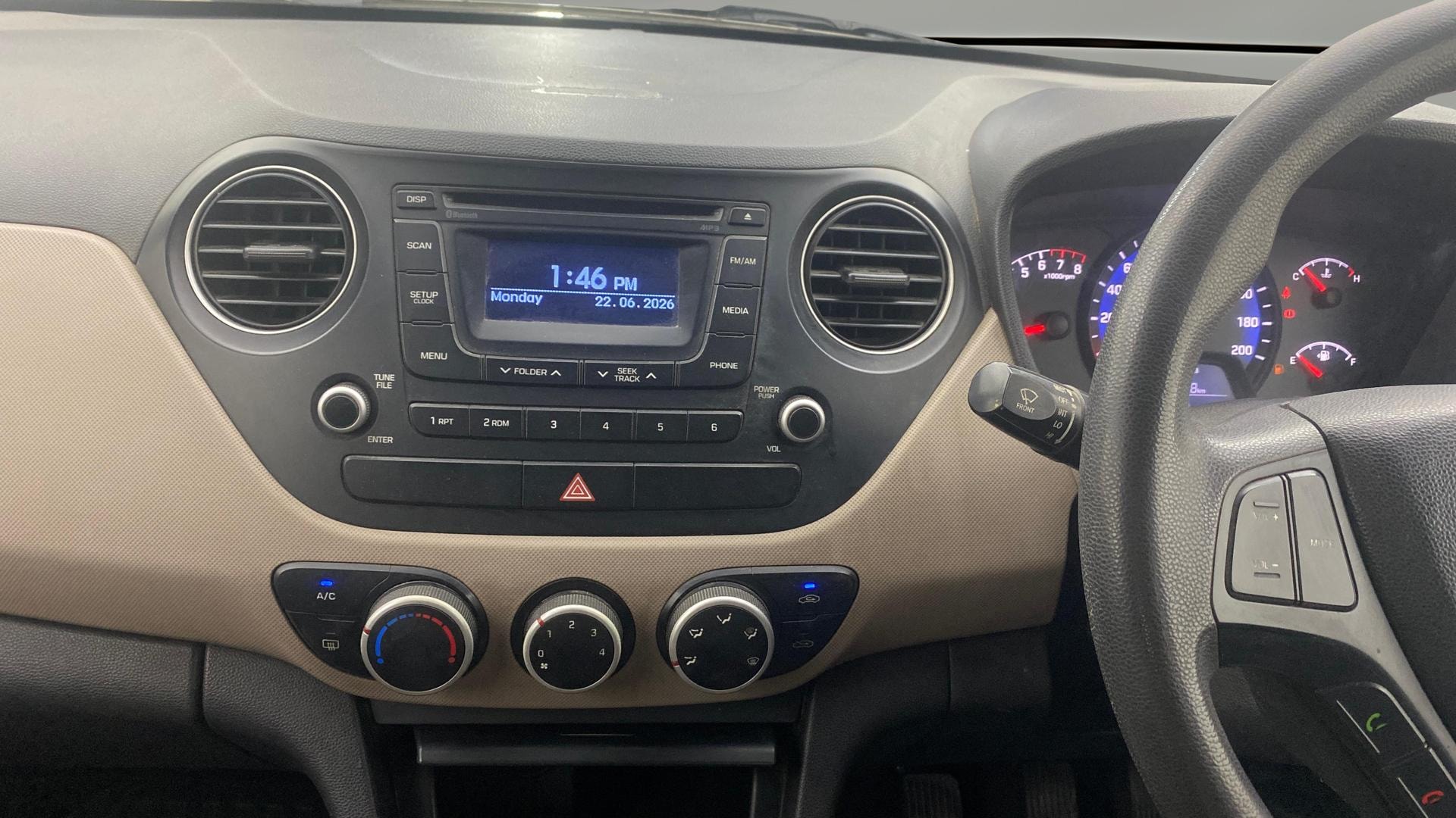 View 2015 Hyundai Xcent S Petrol Image 30 Used 2015 Hyundai Xcent S Petrol Image 30