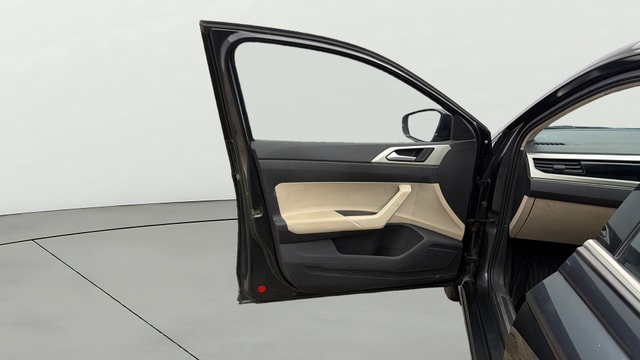 View Volkswagen Virtus Image 30 Used Volkswagen Virtus Image 30