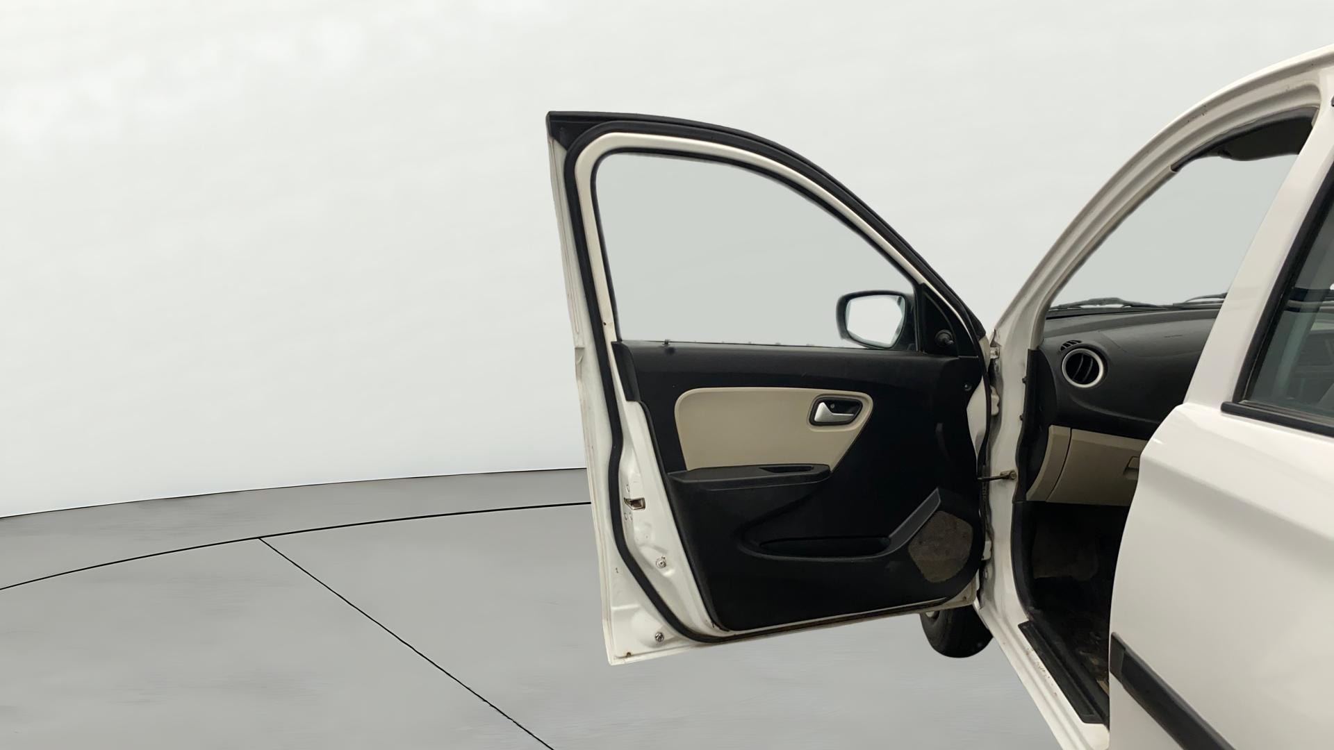 View 2020 Maruti Suzuki 1000 Base Variant Image 30 Used 2020 Maruti Suzuki 1000 Base Variant Image 30