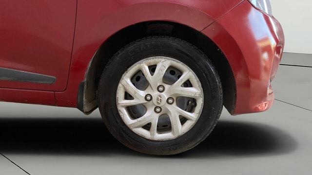 View Hyundai Grand i10 Image 39 Used Hyundai Grand i10 Image 39