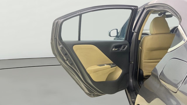 View Honda City ZX Image 15 Used Honda City ZX Image 15