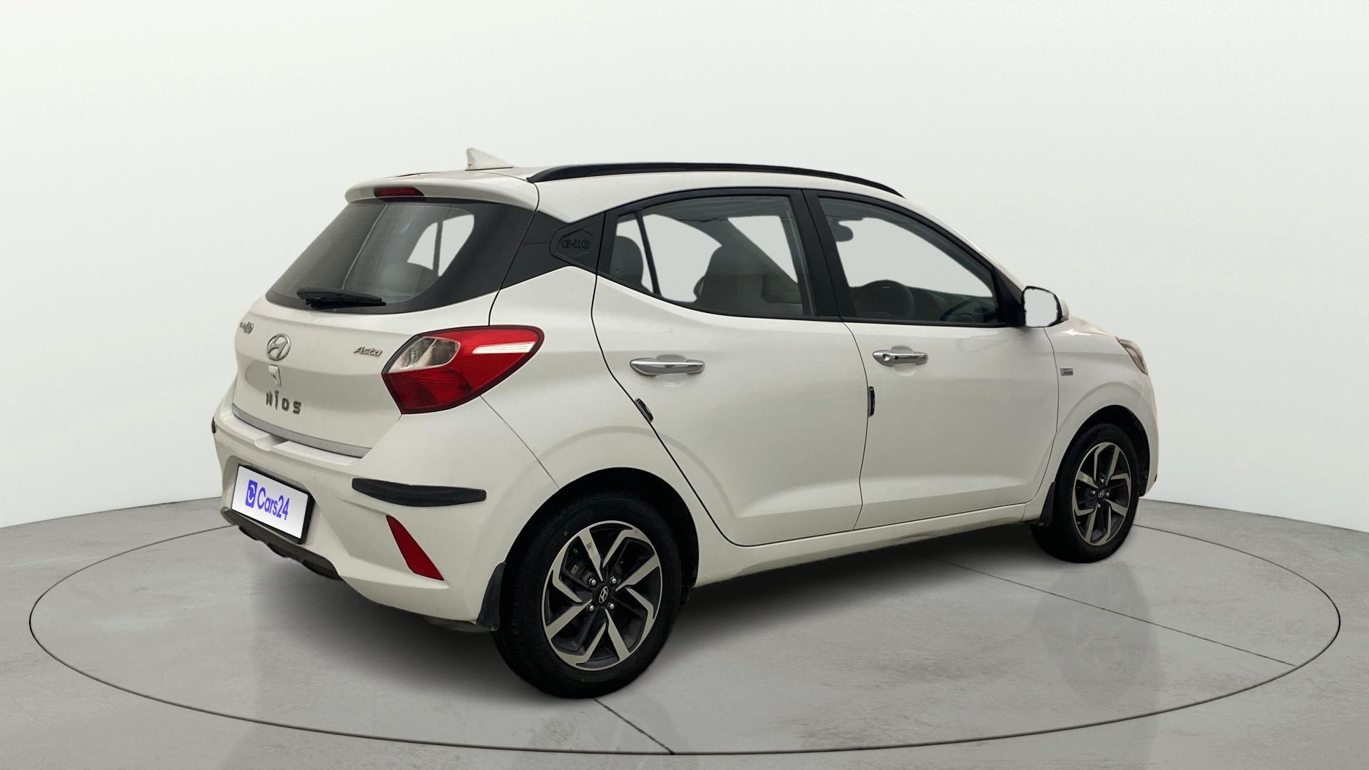View 2022 Hyundai Grand i10 Nios Asta Petrol AMT Image 44 Used 2022 Hyundai Grand i10 Nios Asta Petrol AMT Image 44