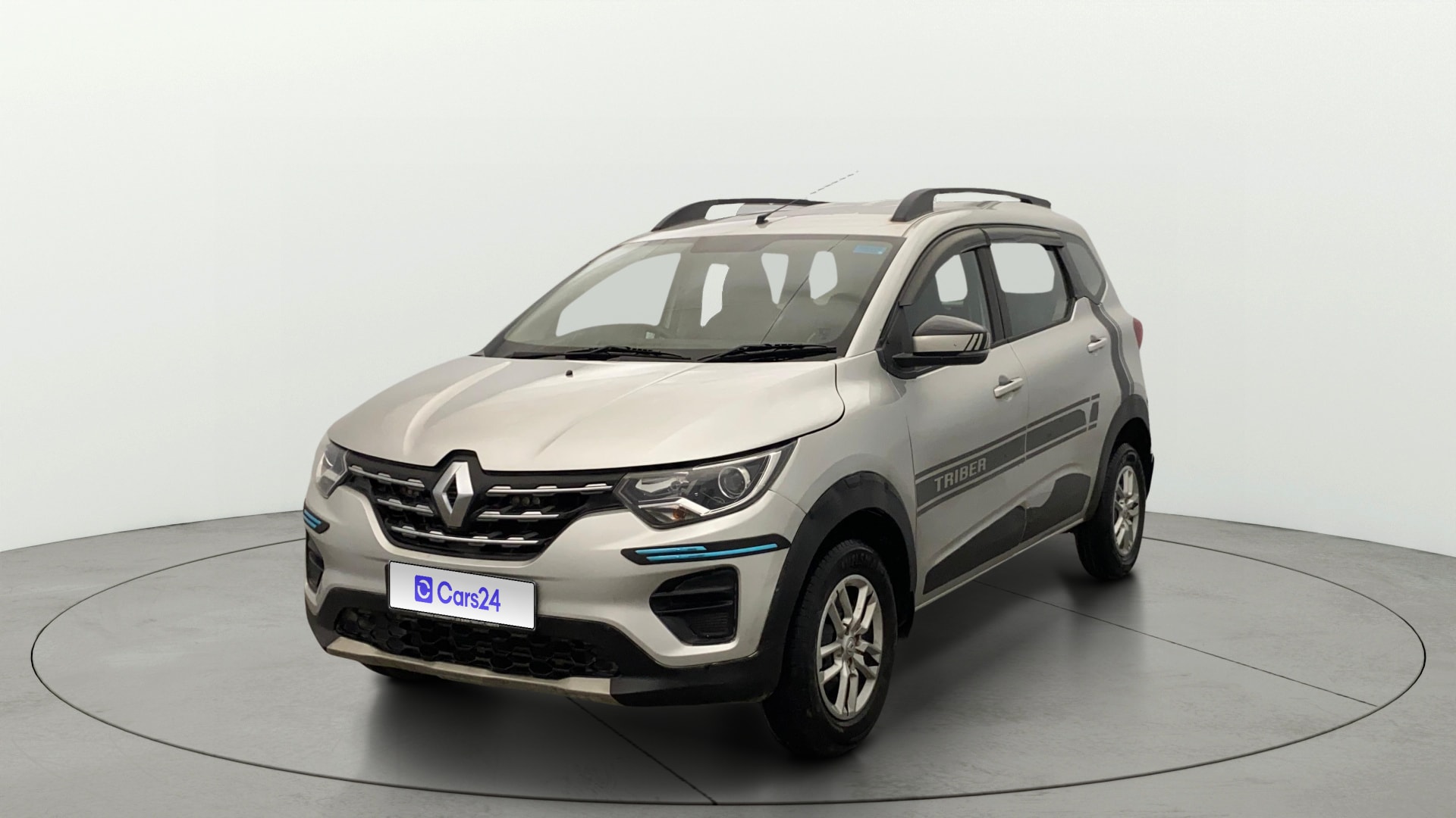 View 2024 Renault Triber RXT Image 22 Used 2024 Renault Triber RXT Image 22