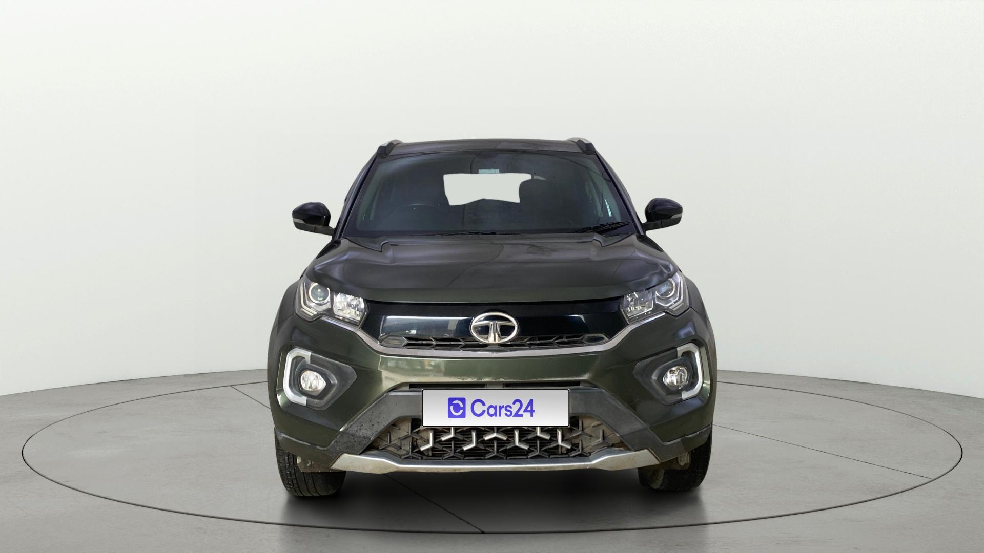 View 2021 Tata Nexon XZA Plus Diesel Image 1 Used 2021 Tata Nexon XZA Plus Diesel Image 1