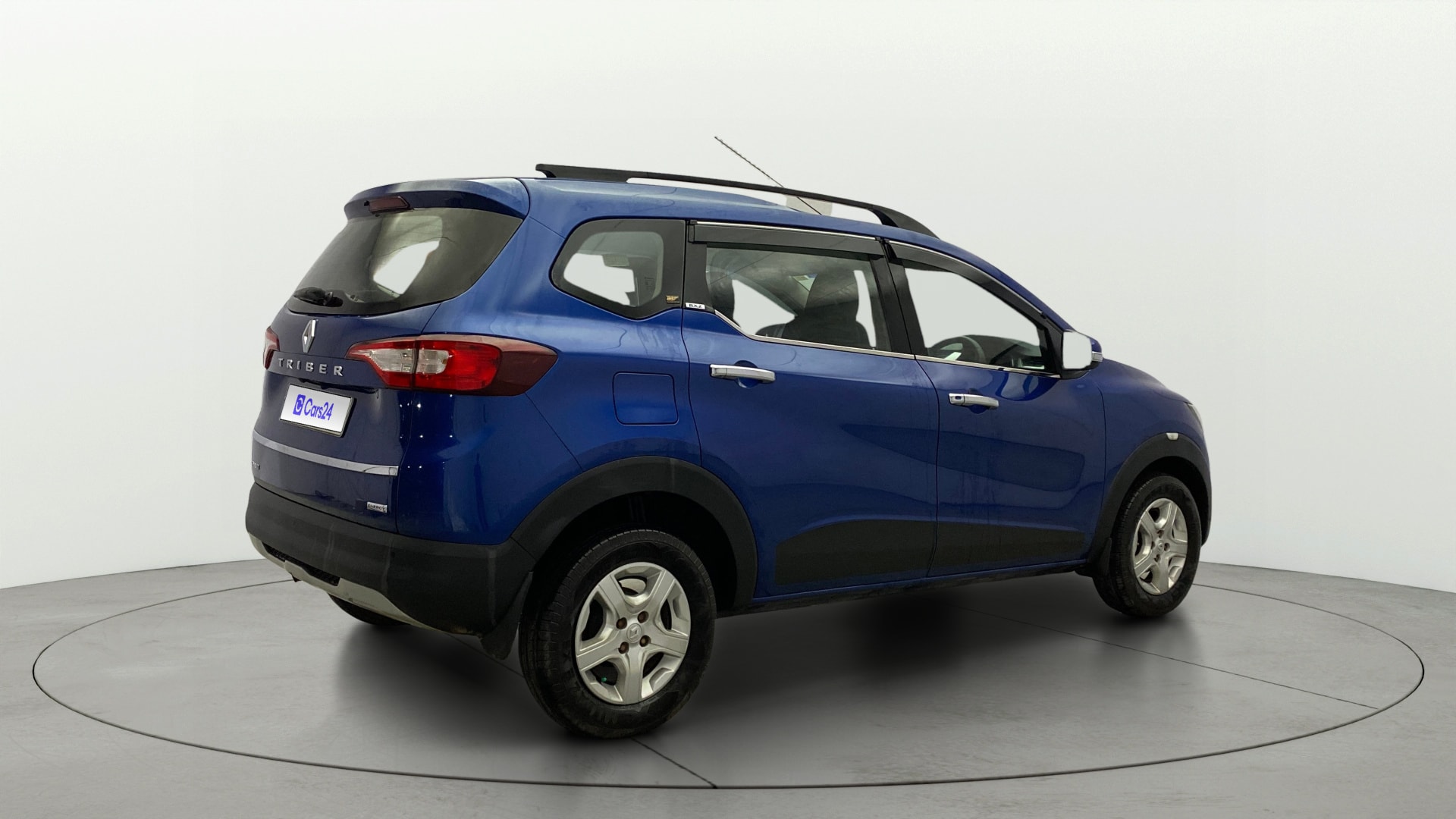 View 2019 Renault Triber RXZ Image 45 Used 2019 Renault Triber RXZ Image 45