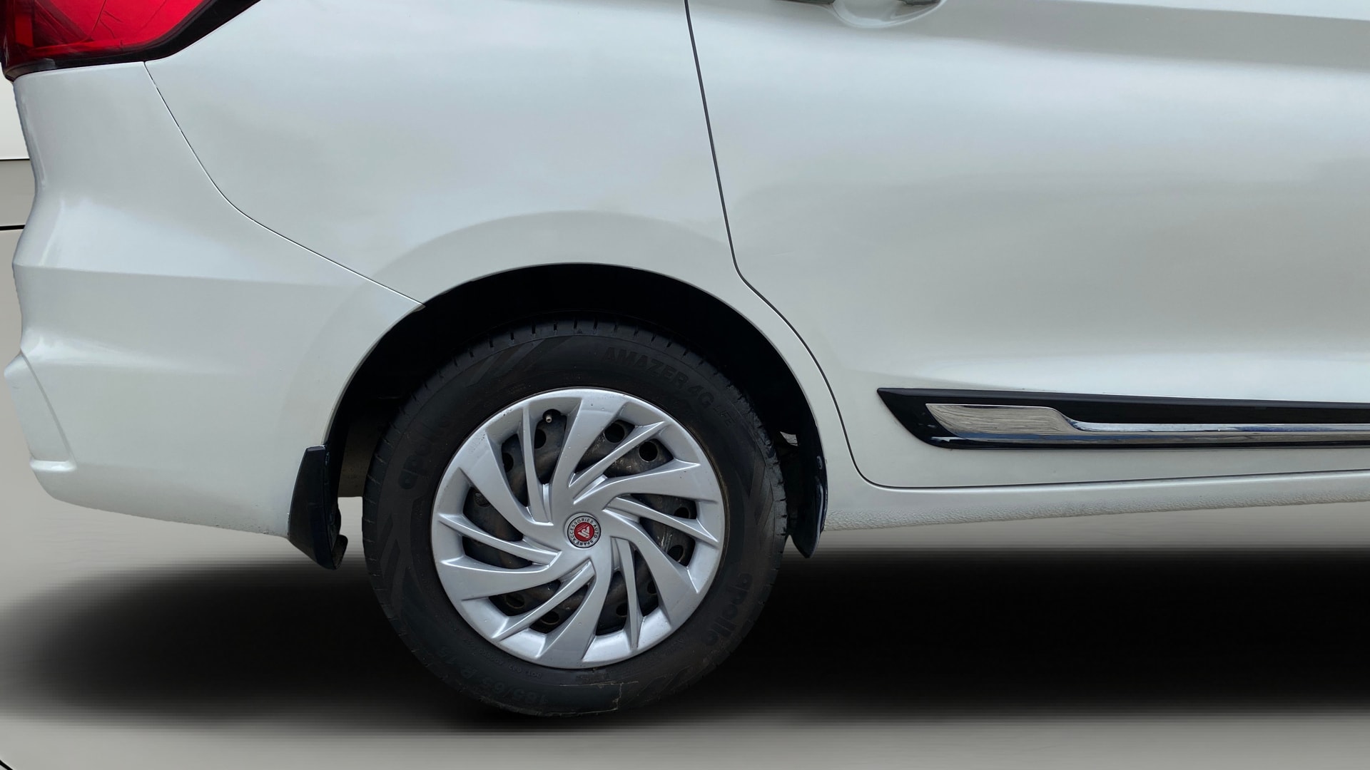 View 2022 Maruti Suzuki 1000 Base Variant Image 23 Used 2022 Maruti Suzuki 1000 Base Variant Image 23