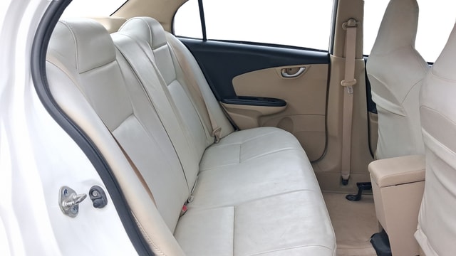 View Honda Amaze Image 30 Used Honda Amaze Image 30