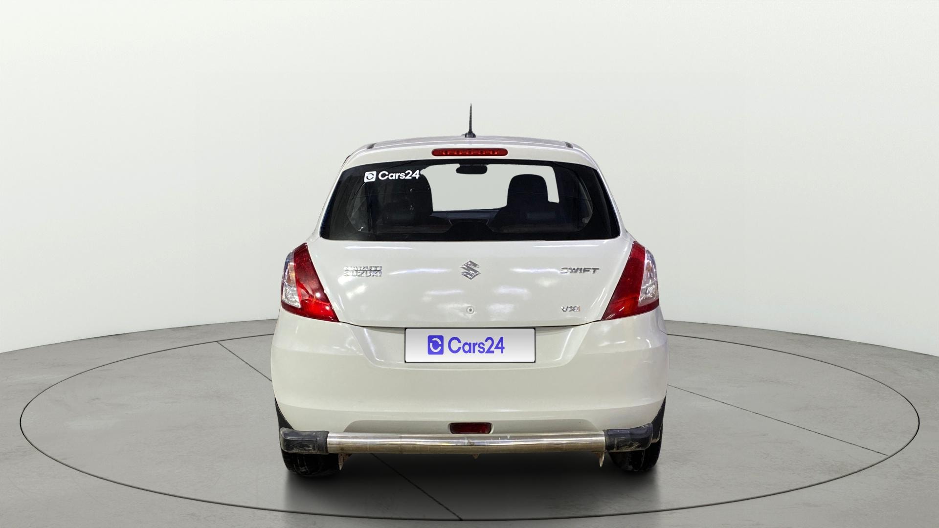 View 2017 Maruti Suzuki 1000 Base Variant Image 38 Used 2017 Maruti Suzuki 1000 Base Variant Image 38