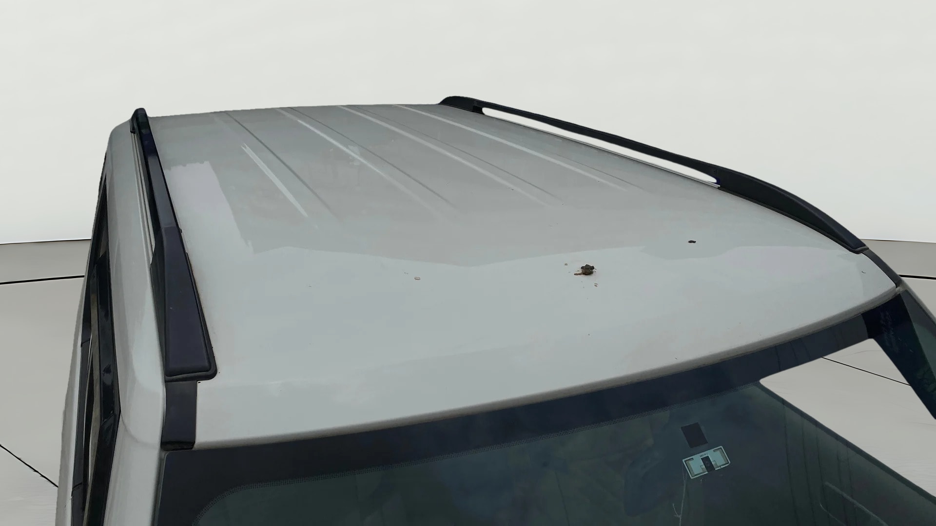 View 2017 Mahindra TUV300 T8 Image 4 Used 2017 Mahindra TUV300 T8 Image 4