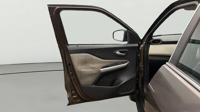 View Nissan Magnite Image 30 Used Nissan Magnite Image 30