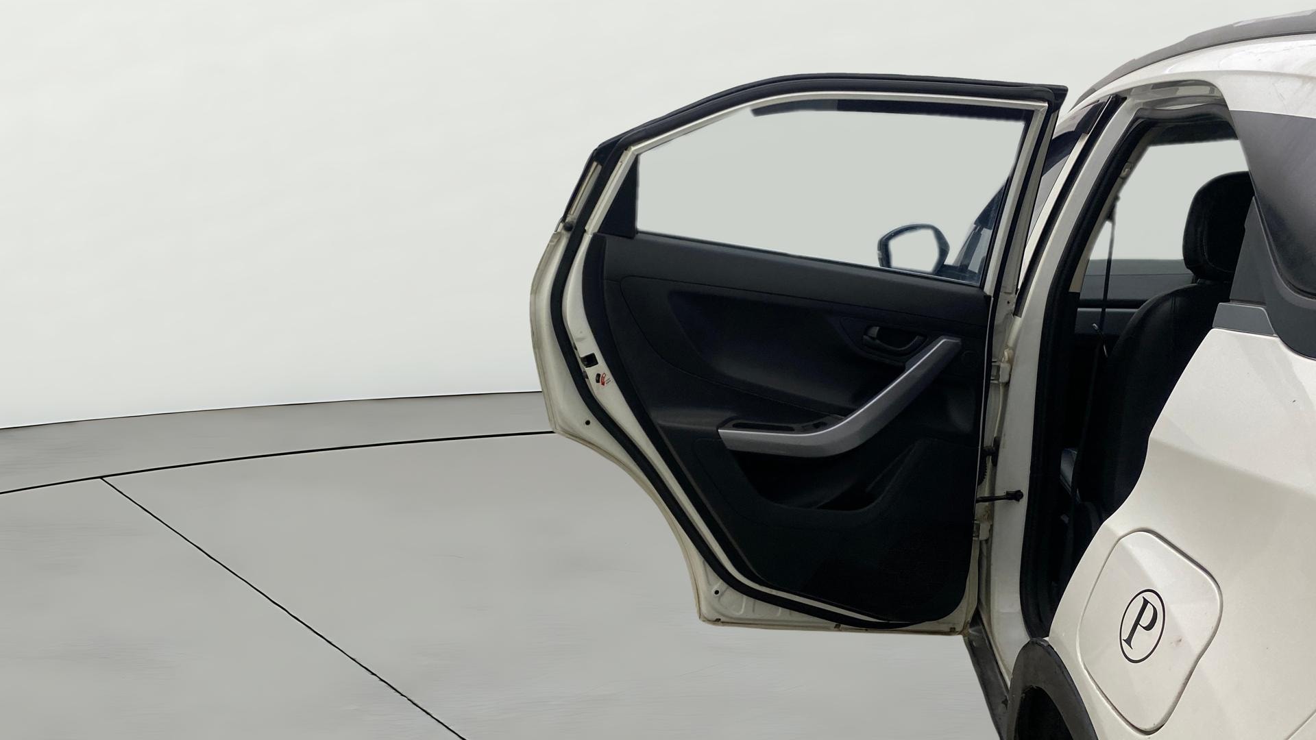 View 2022 Tata Nexon Revotron XM Image 22 Used 2022 Tata Nexon Revotron XM Image 22