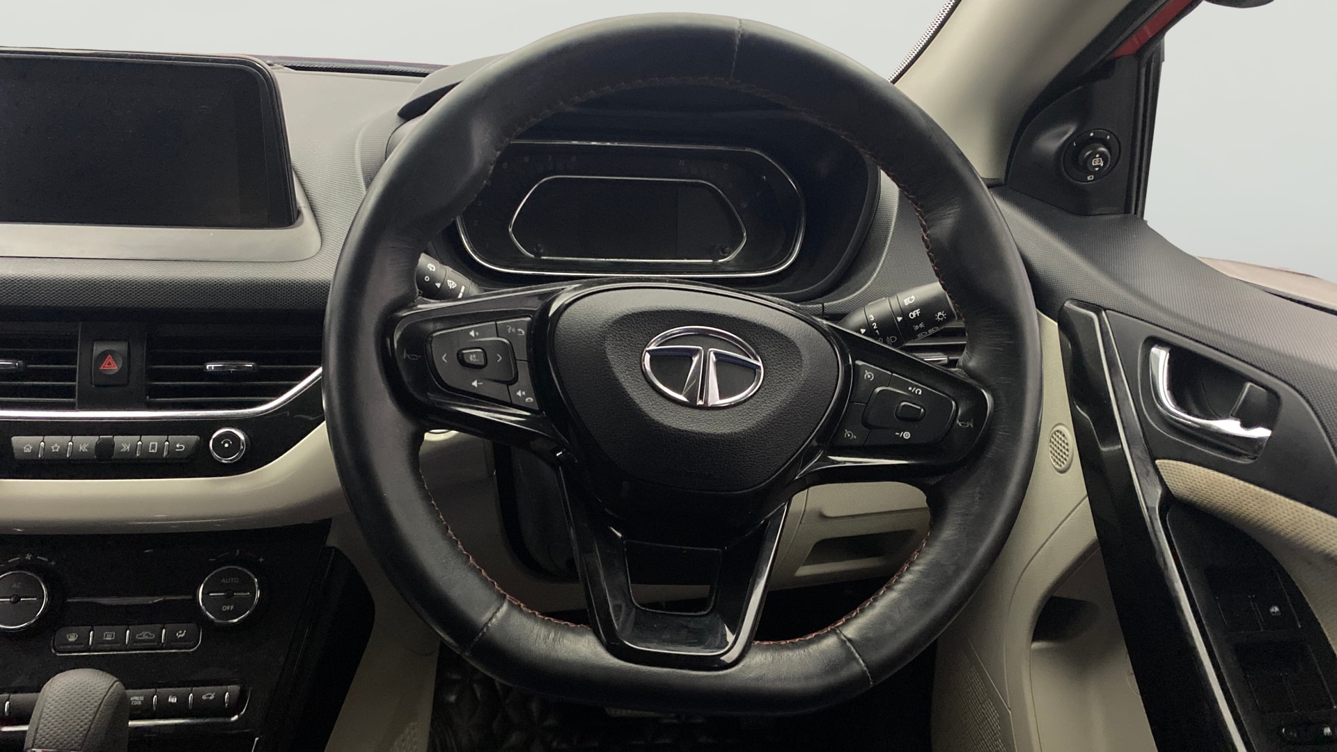 Used 2020 Tata Nexon Used 2020 Tata Nexon